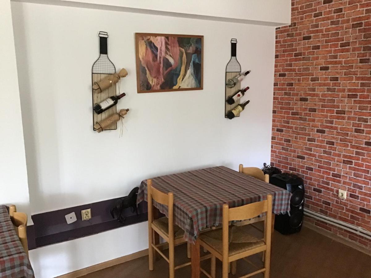Villa Siret Sendreni Eksteriør bilde